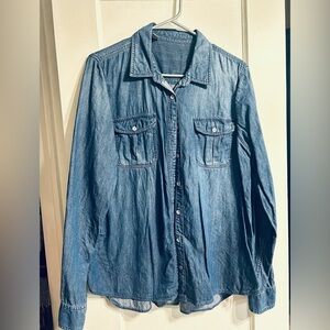 Long sleeved jean jacket
